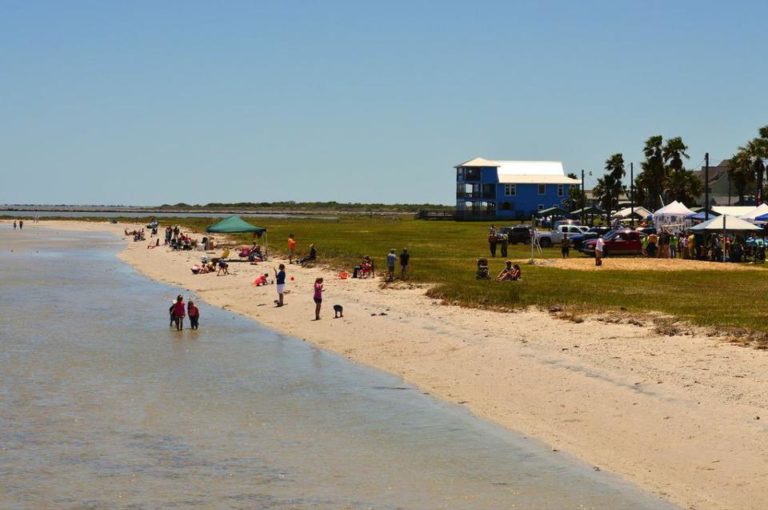 Kingfisher Beach - Port O'Connor Chamber of Commerce